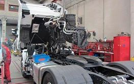 Bancadas José Luis Truck camión en taller